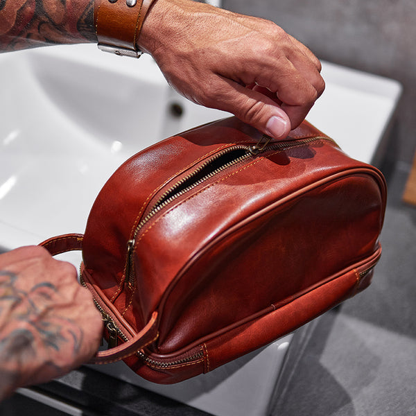 Annabel Trends: Gentleman's Toiletry Bag