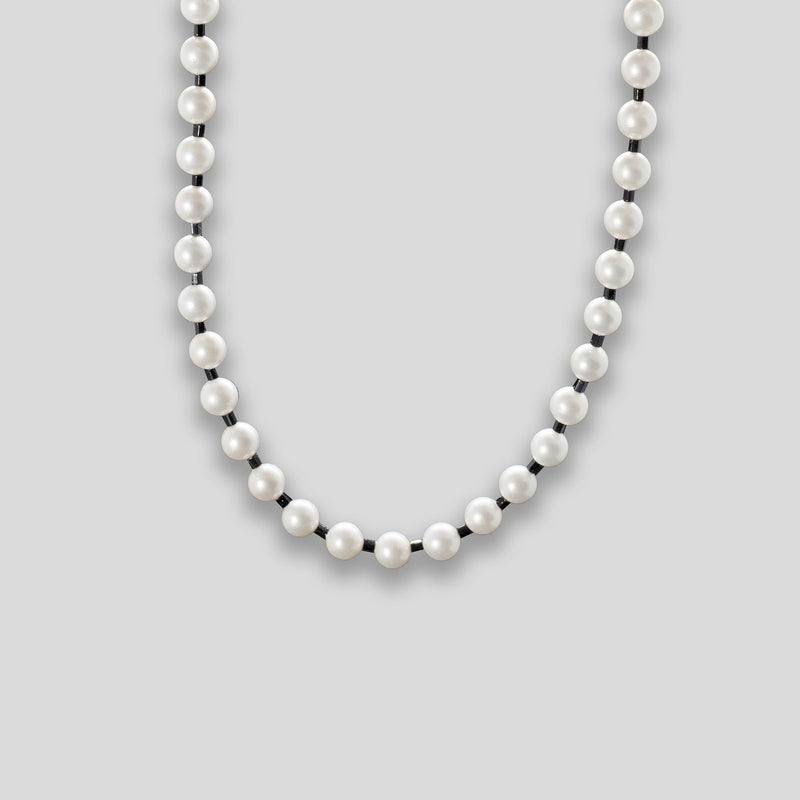 Coo Coo: Coo Coo: Freshwater Pearl & Bead Necklace - Pearl/Black