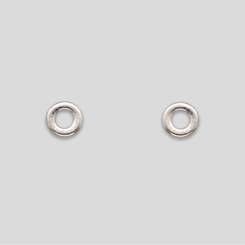 Coo Coo: Coo Coo: Mini Circle Outline Studs - Silver