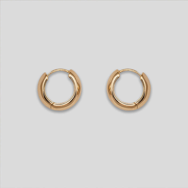 Coo Coo: Coo Coo: Small Thick Hoops - Gold