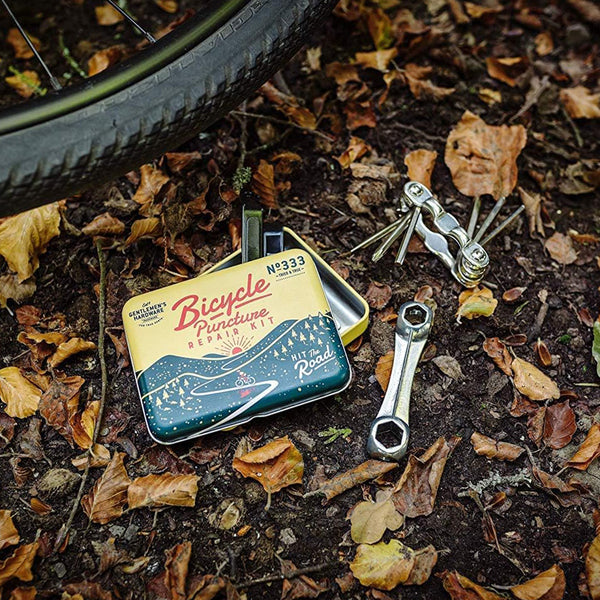 Gentlemens Hardware: Bicycle Puncture Repair Kit