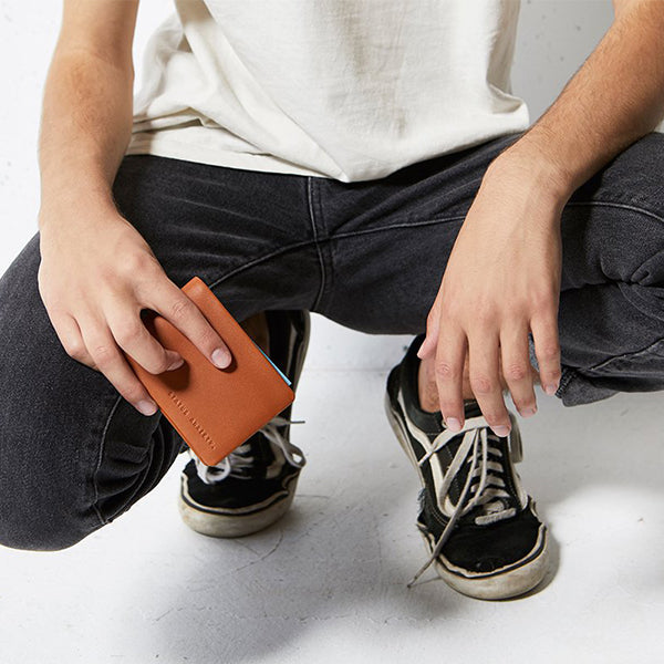 Status Anxiety: Jonah Men's Wallet - Camel